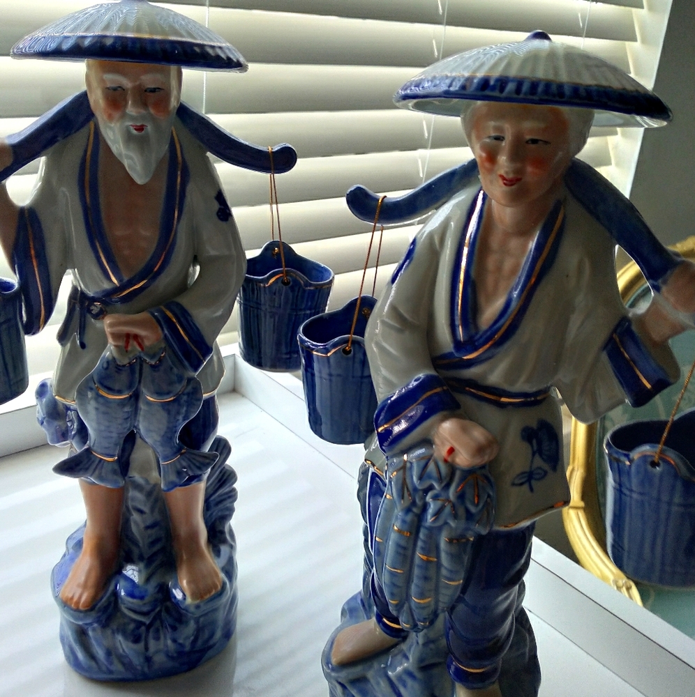 Pair of large figurines